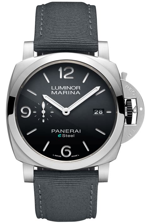 panerai luminor marina strap size.